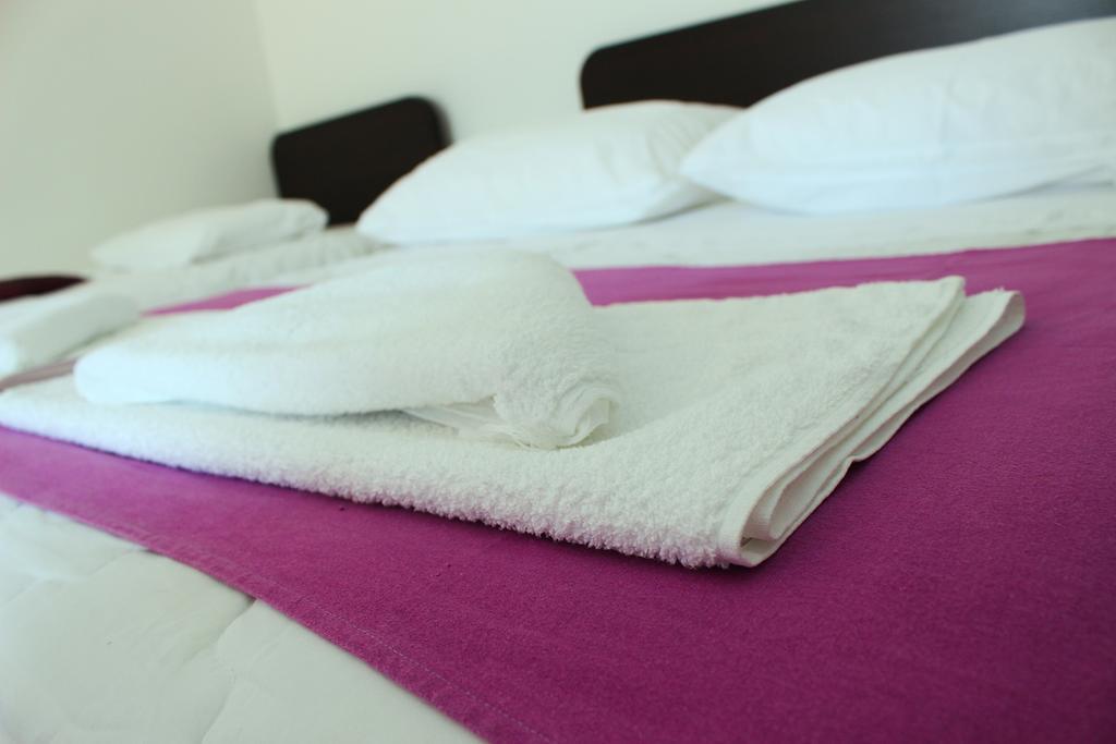 Apartments Palma شيبينيك الغرفة الصورة