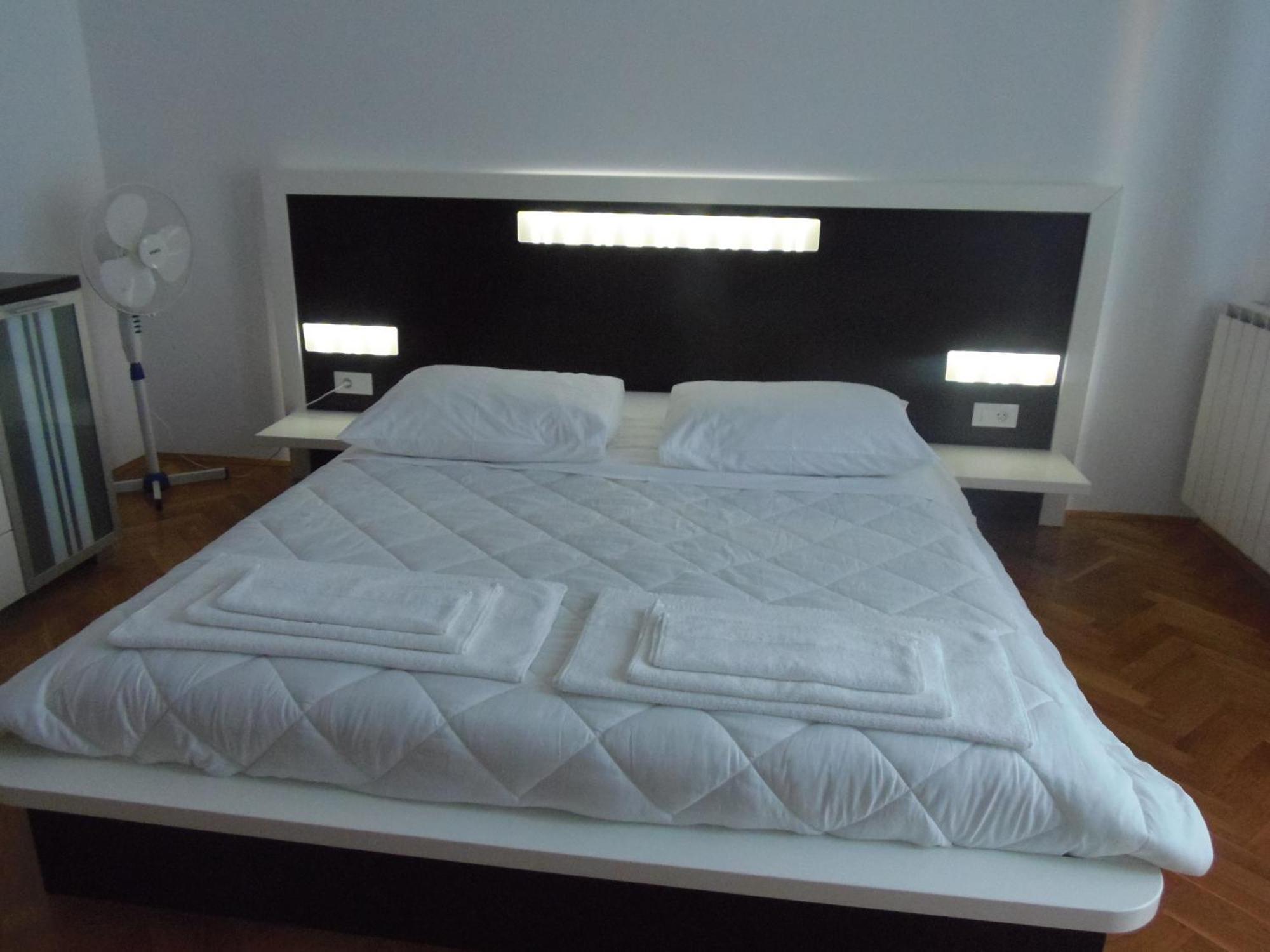 Apartments Palma شيبينيك المظهر الخارجي الصورة
